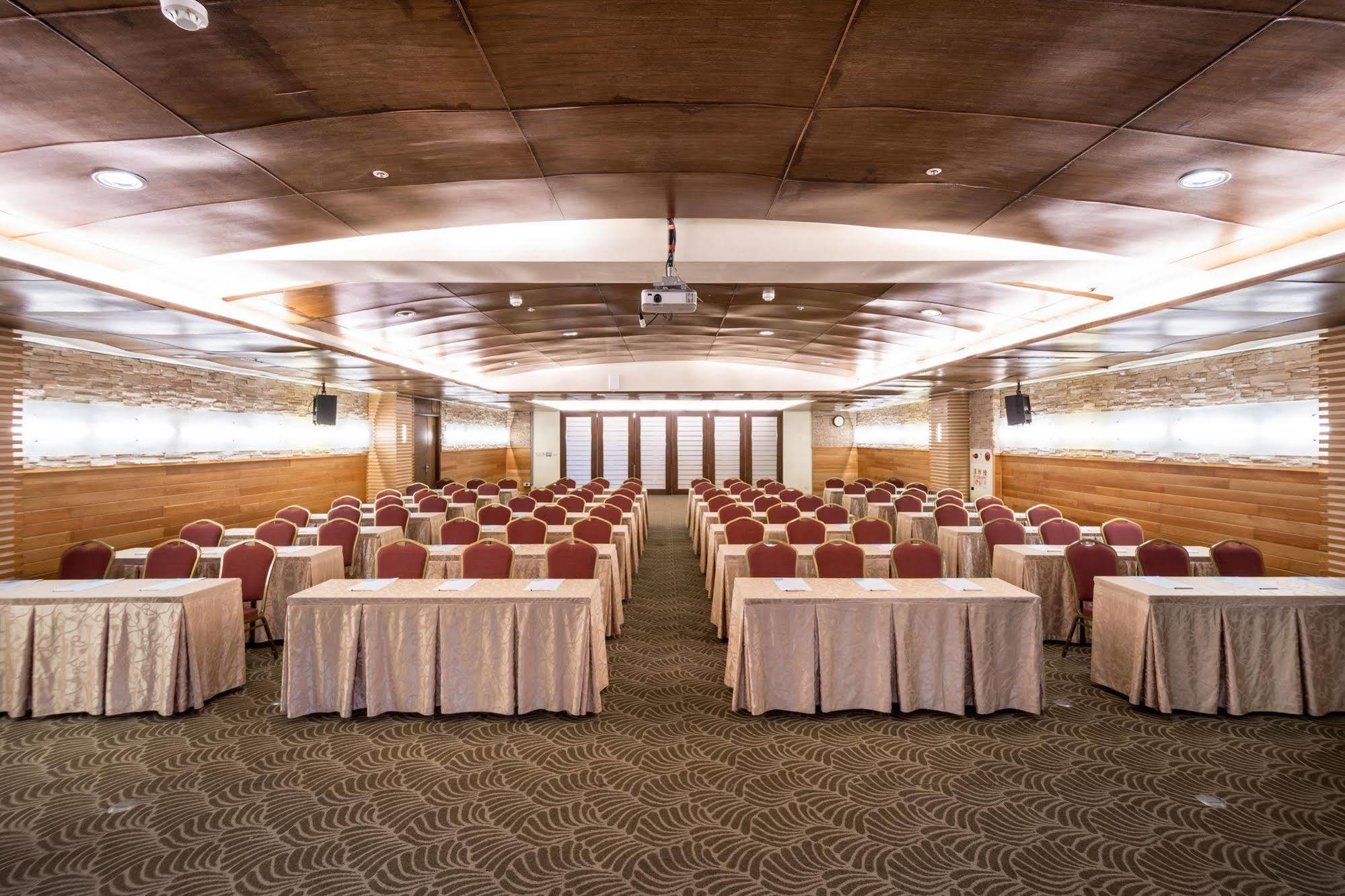 We Resort Sun Moon Lake Экстерьер фото